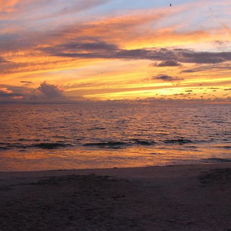 Holiday Villas III 505 Clearwater Beach Bagian luar foto